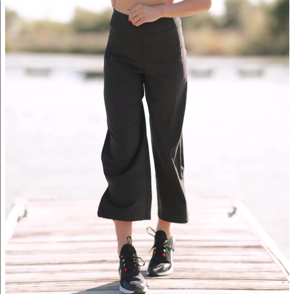 Five Dancwear high waist-wide leg-crop-leggings S